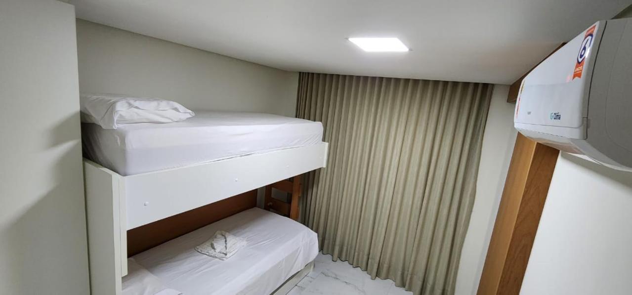 Porto Belga 101 - Beira Mar Aparthotel ปอร์โต จิ กาลินญาส ภายนอก รูปภาพ