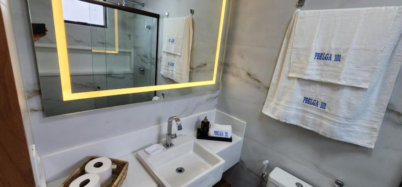 Porto Belga 101 - Beira Mar Aparthotel ปอร์โต จิ กาลินญาส ภายนอก รูปภาพ