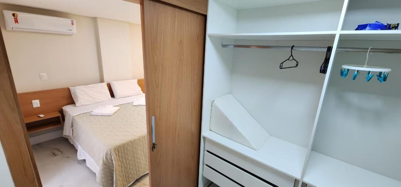 Porto Belga 101 - Beira Mar Aparthotel ปอร์โต จิ กาลินญาส ภายนอก รูปภาพ